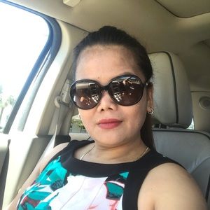 Meet your Posher, Reynalyn